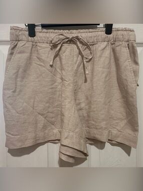 Gap Beige Drawstring Linen-Blend Shorts